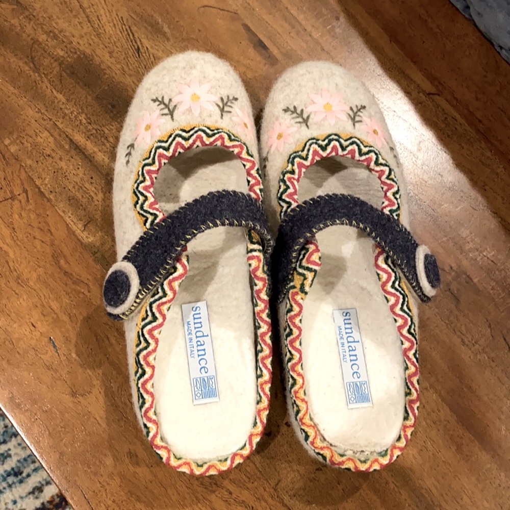 Sundance slippers